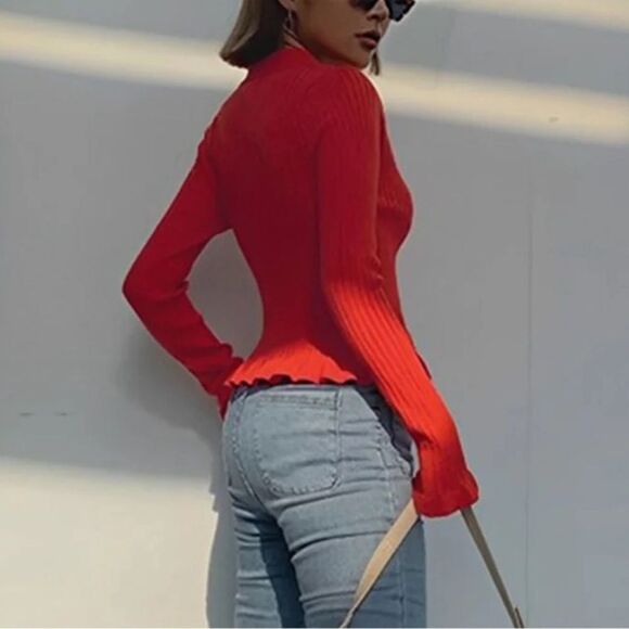 Commense Ruffled Trim Pearl Button Long Sleeve Cardigan size small - Picture 2 of 4